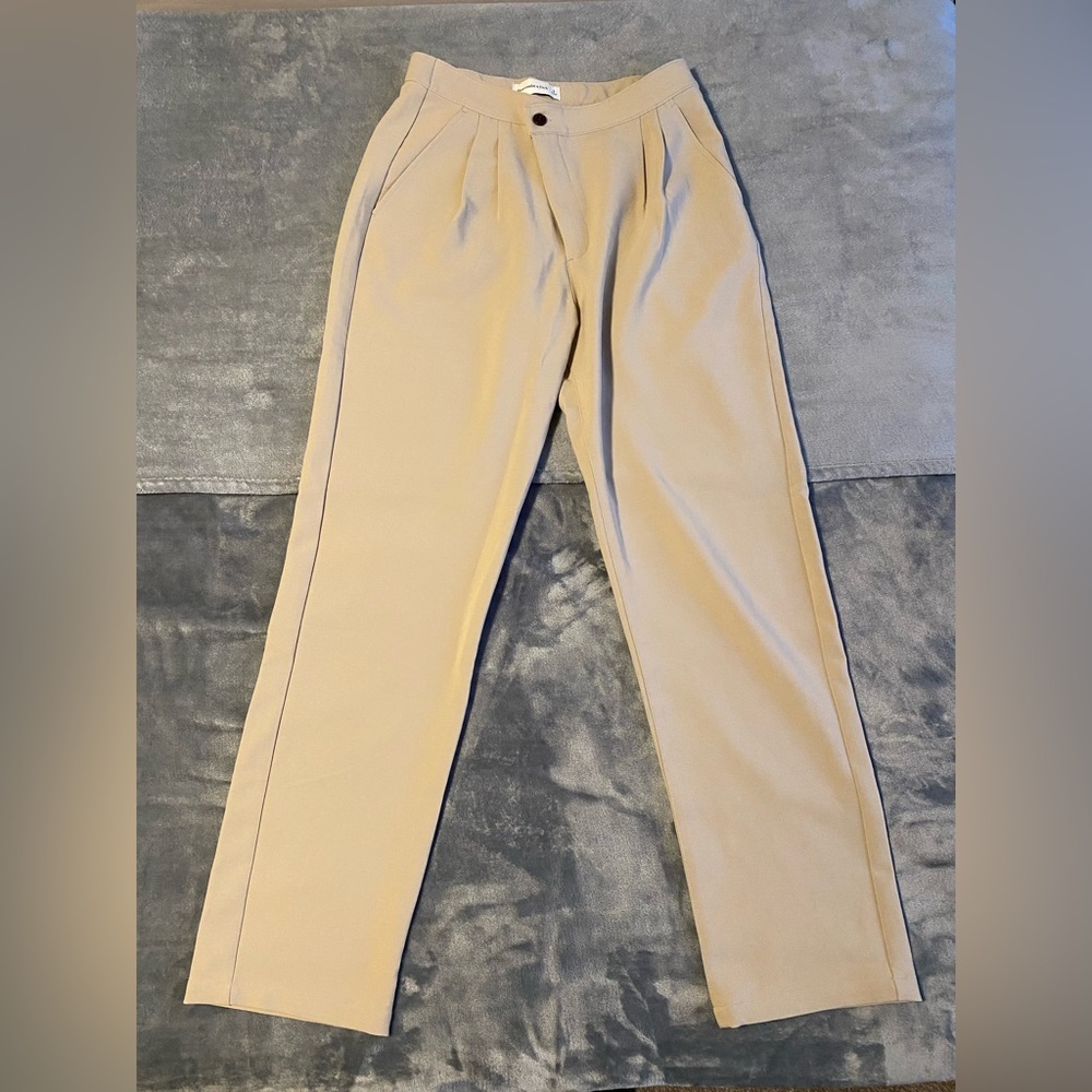 High Rise Taper Pant - Picture 2 of 3